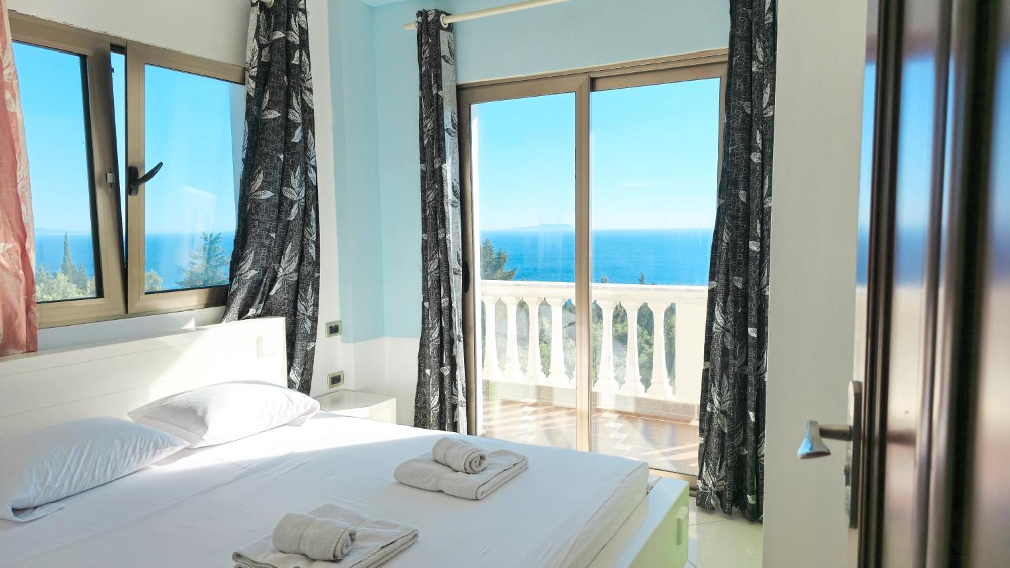 Appartamento Azure With Sea View Drymades