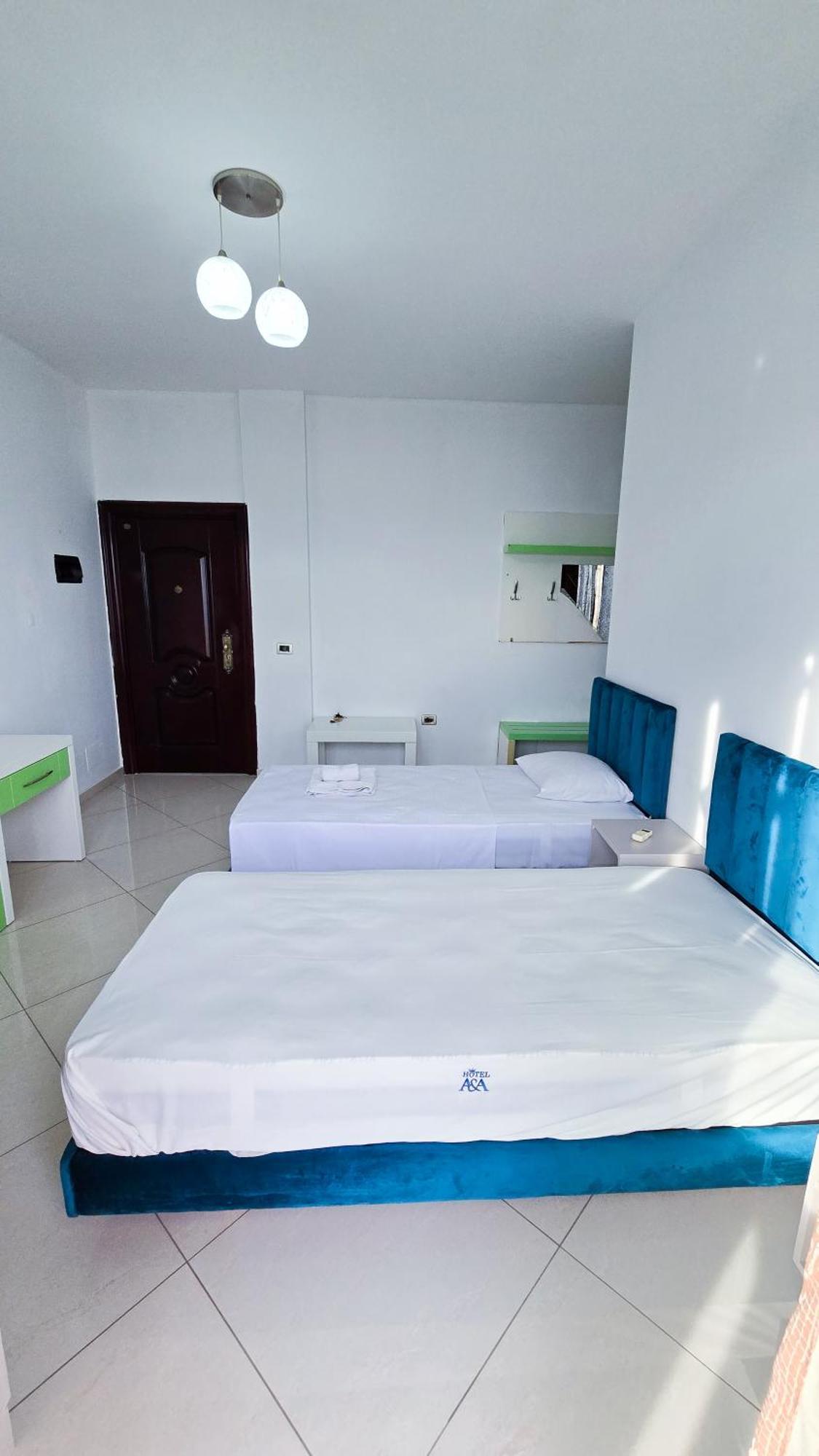 Azure With Sea View Drymades Apartment *